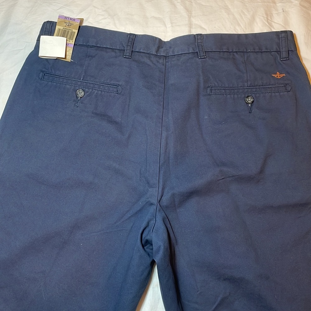 Dockers Men’s The Soft Khaki D3 Classic Blue Pants - Picture 3 of 6